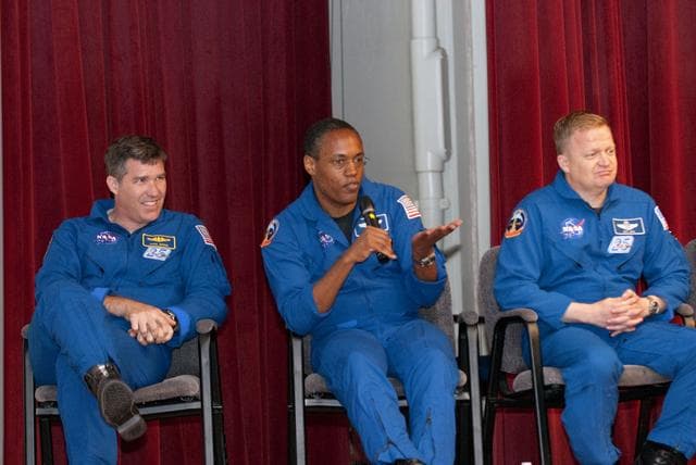 NASA image: KSC-2011-2945