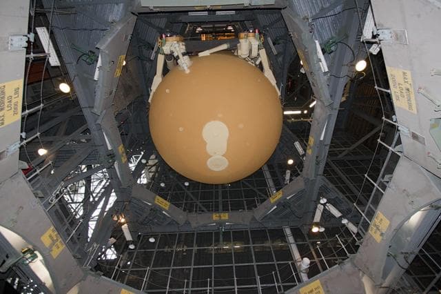 NASA image: KSC-2011-3037