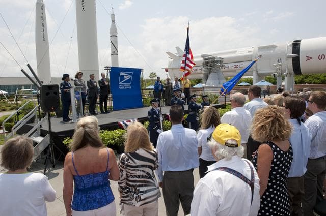 KSC-2011-3299