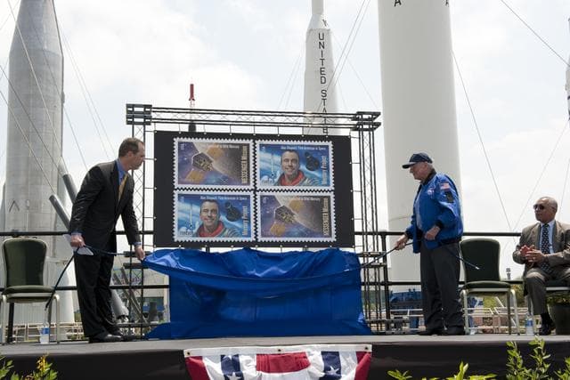 NASA image: KSC-2011-3300
