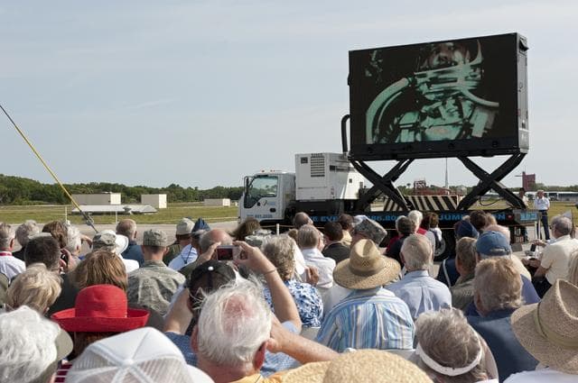 NASA image: KSC-2011-3327