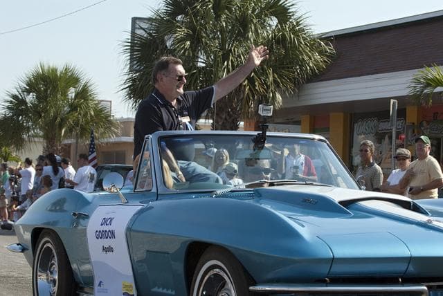 NASA image: KSC-2011-3377