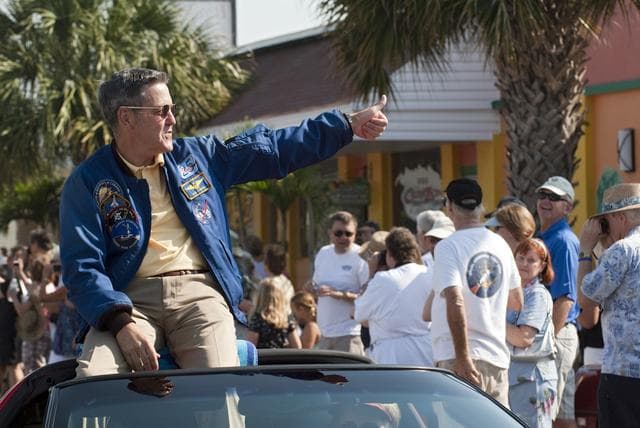 NASA image: KSC-2011-3386