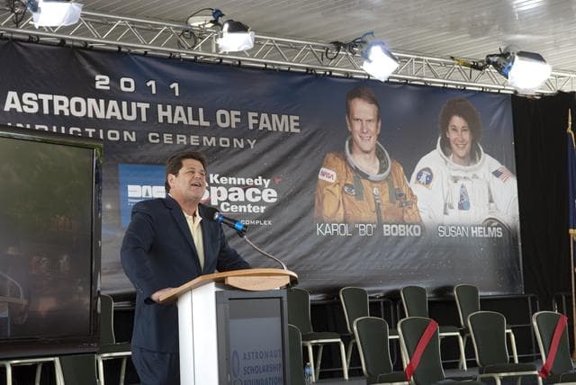 NASA image: KSC-2011-3398