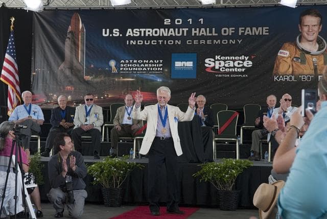 NASA image: KSC-2011-3405
