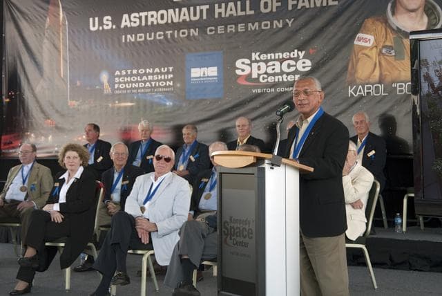 NASA image: KSC-2011-3415