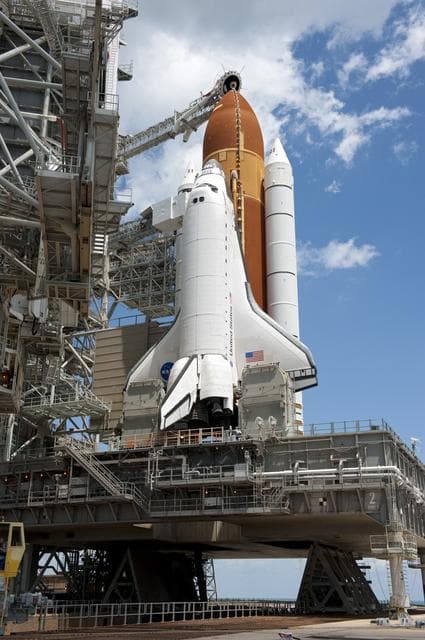 NASA image: KSC-2011-3527