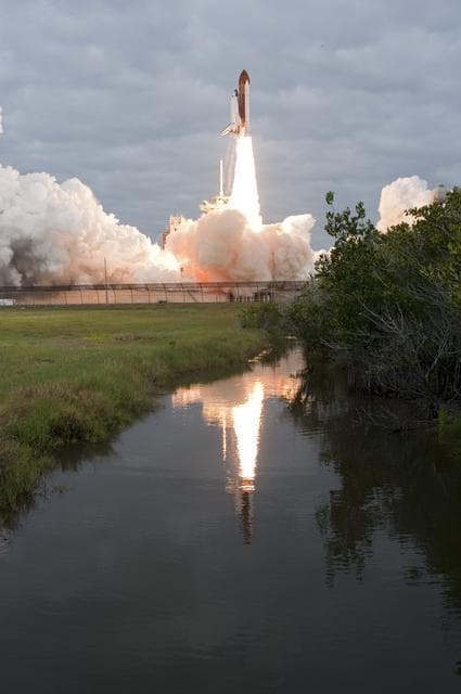 NASA image: KSC-2011-3631