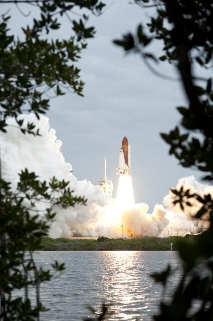 NASA image: KSC-2011-3692