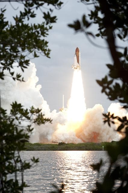NASA image: KSC-2011-3693