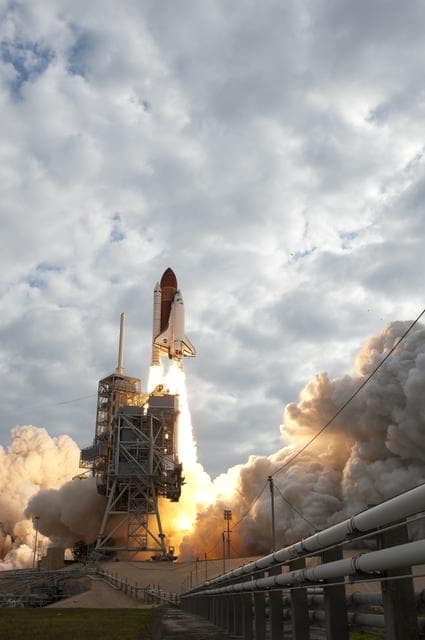 NASA image: KSC-2011-3694