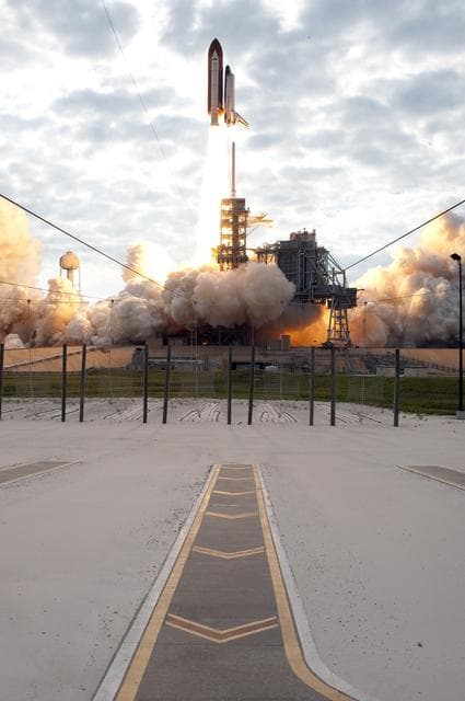 NASA image: KSC-2011-3698