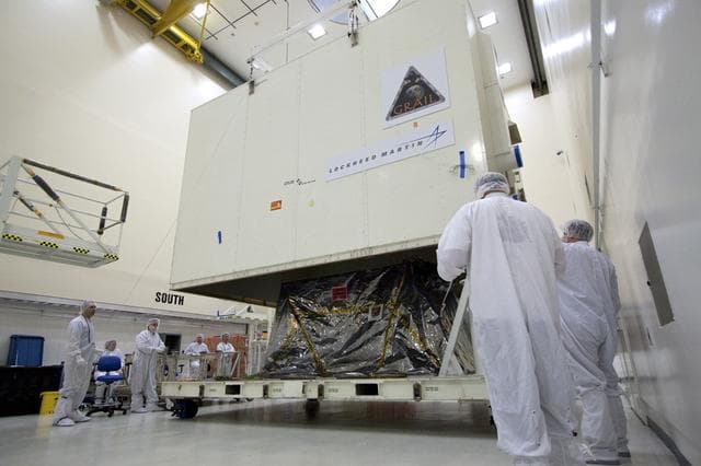 KSC-2011-3913