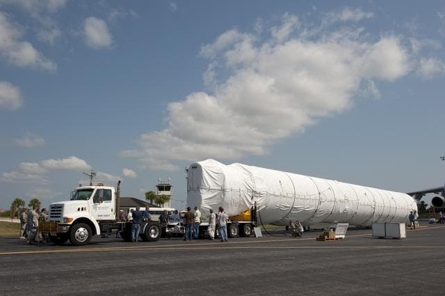 NASA image: KSC-2011-3979