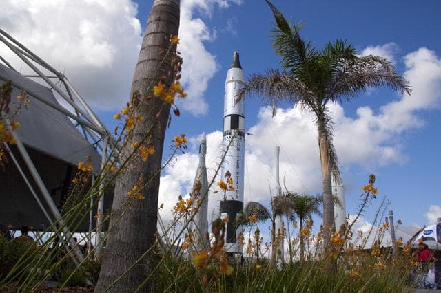 NASA image: KSC-2011-4038