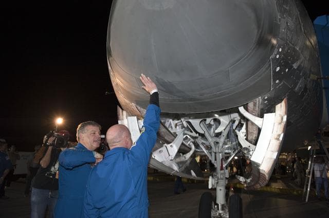 NASA image: KSC-2011-4211