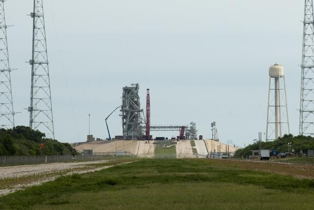 NASA image: KSC-2011-4300
