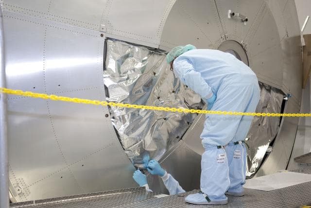 NASA image: KSC-2011-4318