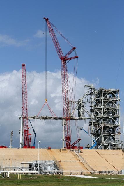 NASA image: KSC-2011-4324