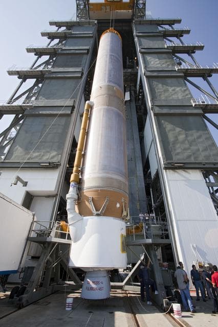 NASA image: KSC-2011-4384