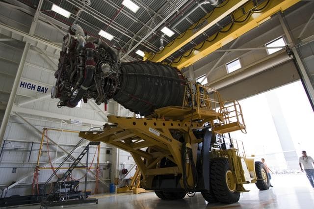 NASA image: KSC-2011-4552
