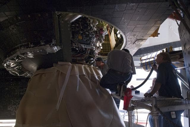 NASA image: KSC-2011-4568