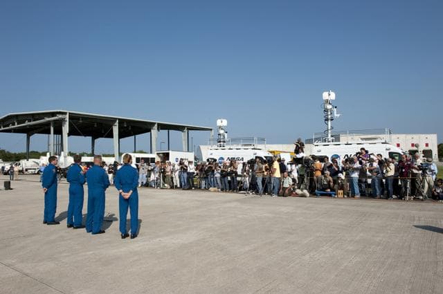 NASA image: KSC-2011-4621