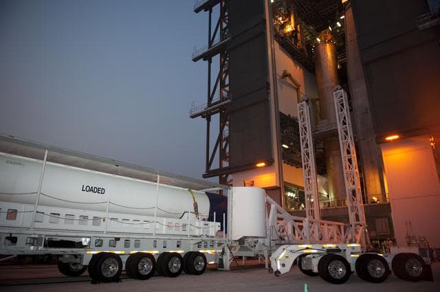 NASA image: KSC-2011-4738