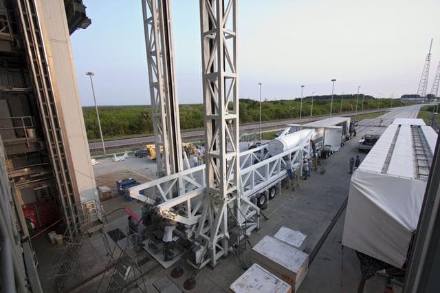 NASA image: KSC-2011-4759
