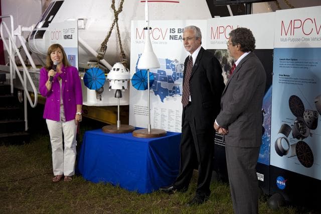 NASA image: KSC-2011-5110