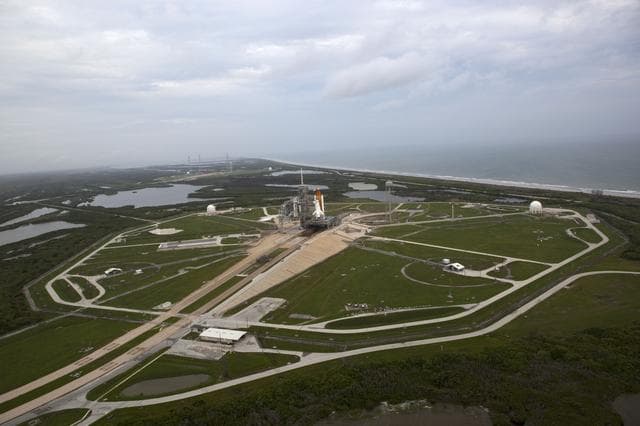 NASA image: KSC-2011-5218