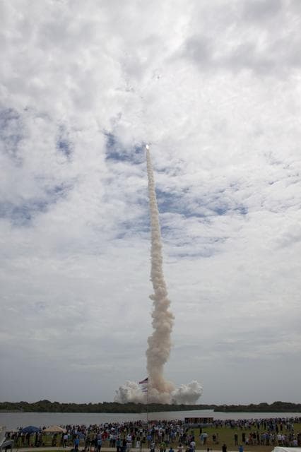 NASA image: KSC-2011-5263