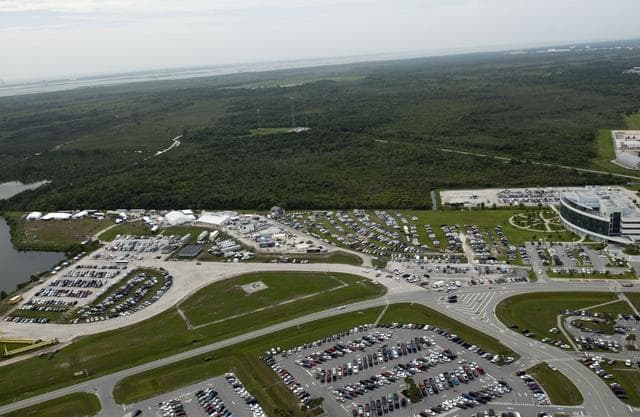 NASA image: KSC-2011-5267