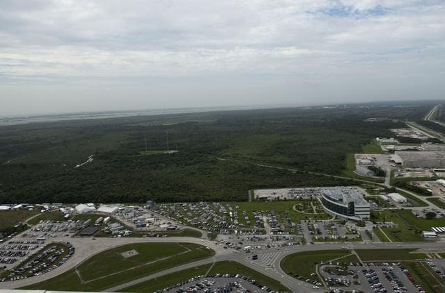 NASA image: KSC-2011-5269