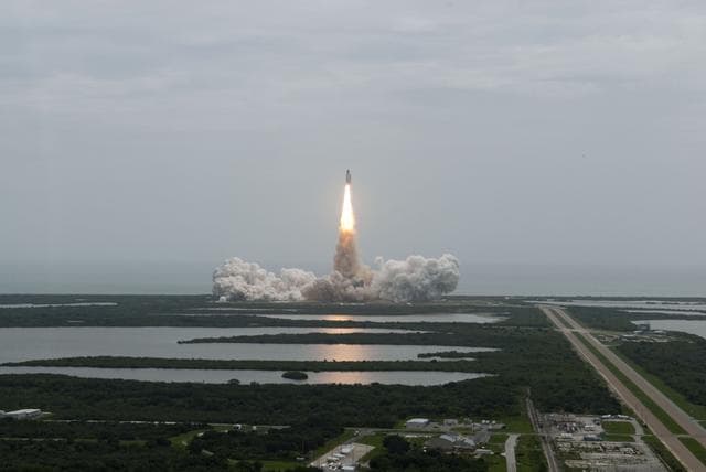 NASA image: KSC-2011-5272