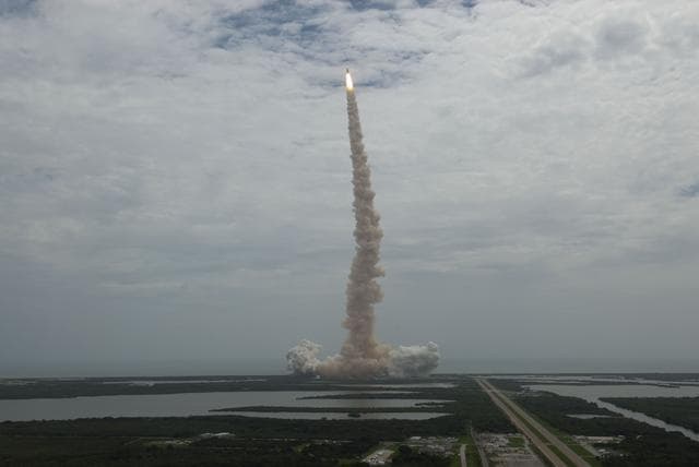 NASA image: KSC-2011-5275