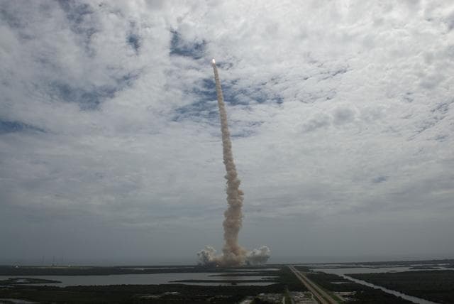 NASA image: KSC-2011-5276