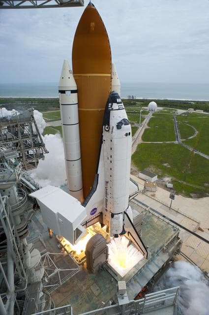 NASA image: KSC-2011-5346