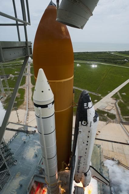 NASA image: KSC-2011-5349