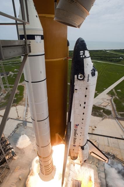 NASA image: KSC-2011-5350