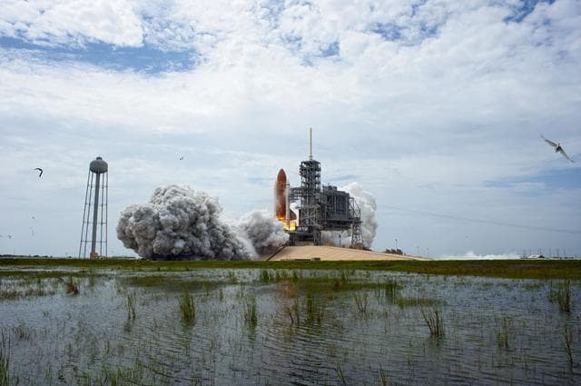 NASA image: KSC-2011-5375