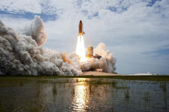 NASA image: KSC-2011-5377