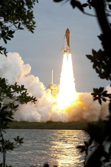 NASA image: KSC-2011-5384