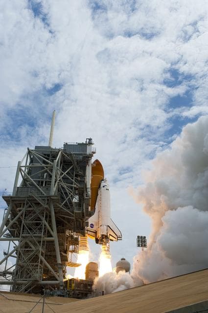 NASA image: KSC-2011-5390