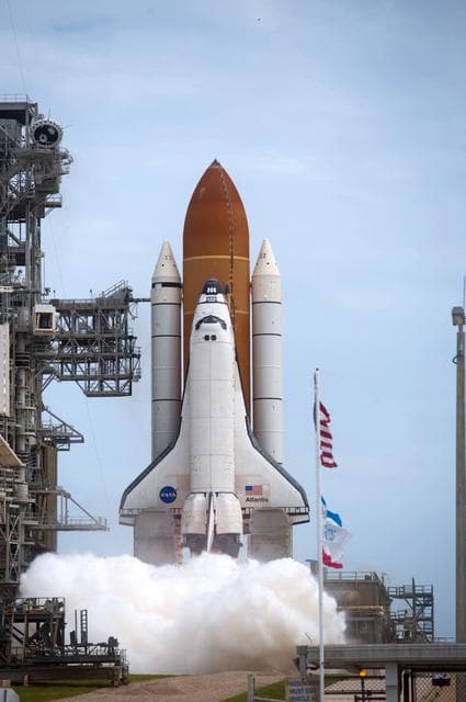 NASA image: KSC-2011-5394