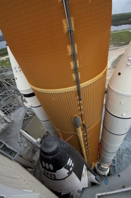 NASA image: KSC-2011-5427
