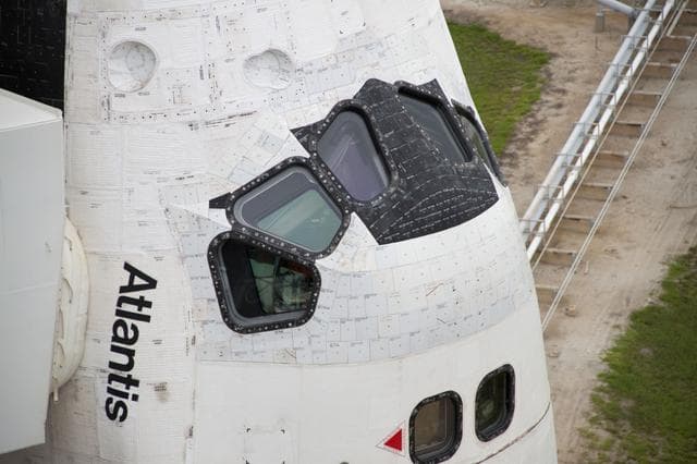 NASA image: KSC-2011-5437