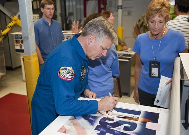 NASA image: KSC-2011-5568