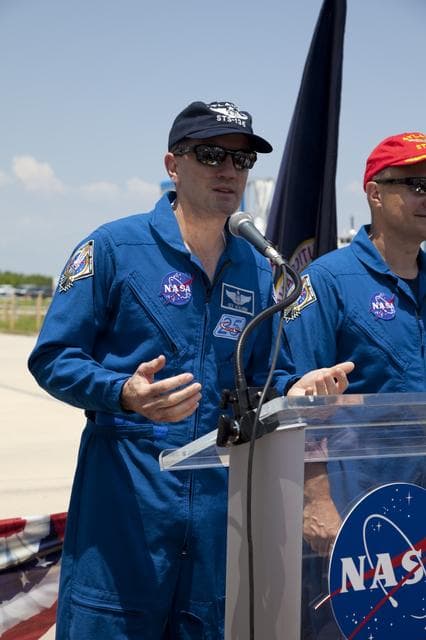 NASA image: KSC-2011-5764