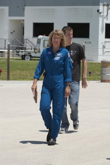 NASA image: KSC-2011-5930
